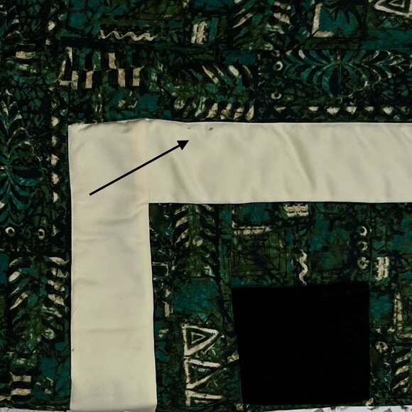 Handmade Green and White Patchwork Quilt Throw Geometric Pattern 38" x 54" - Picture 16 of 16